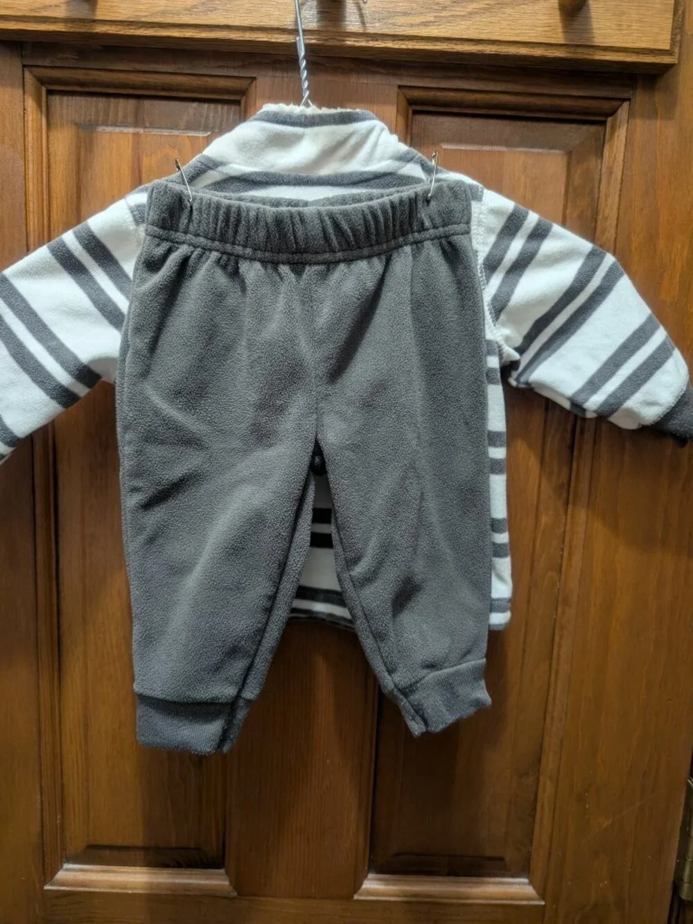 Baby Boy 2-piece outfit, size 6 months